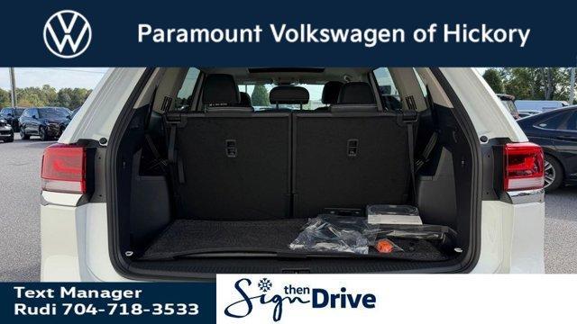 new 2026 Volkswagen Atlas car, priced at $48,499