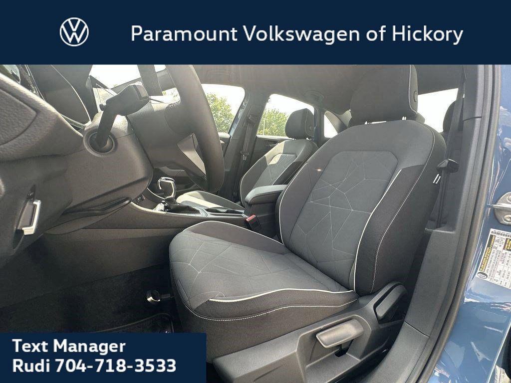 new 2025 Volkswagen Jetta car, priced at $25,916