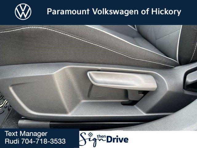 new 2025 Volkswagen Jetta car, priced at $25,916