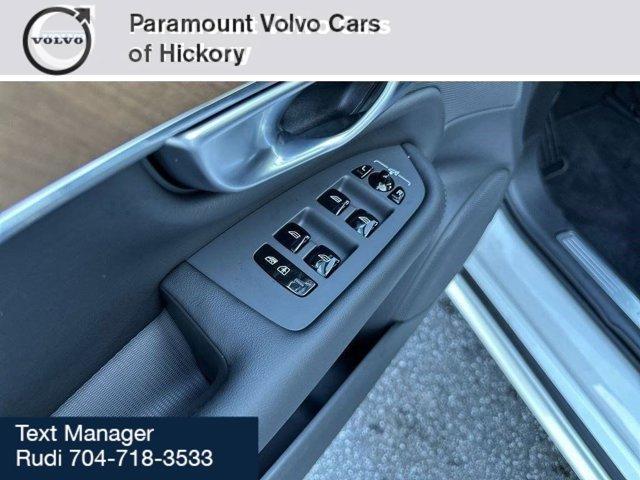 new 2025 Volvo XC90 Plug-In Hybrid car, priced at $63,995