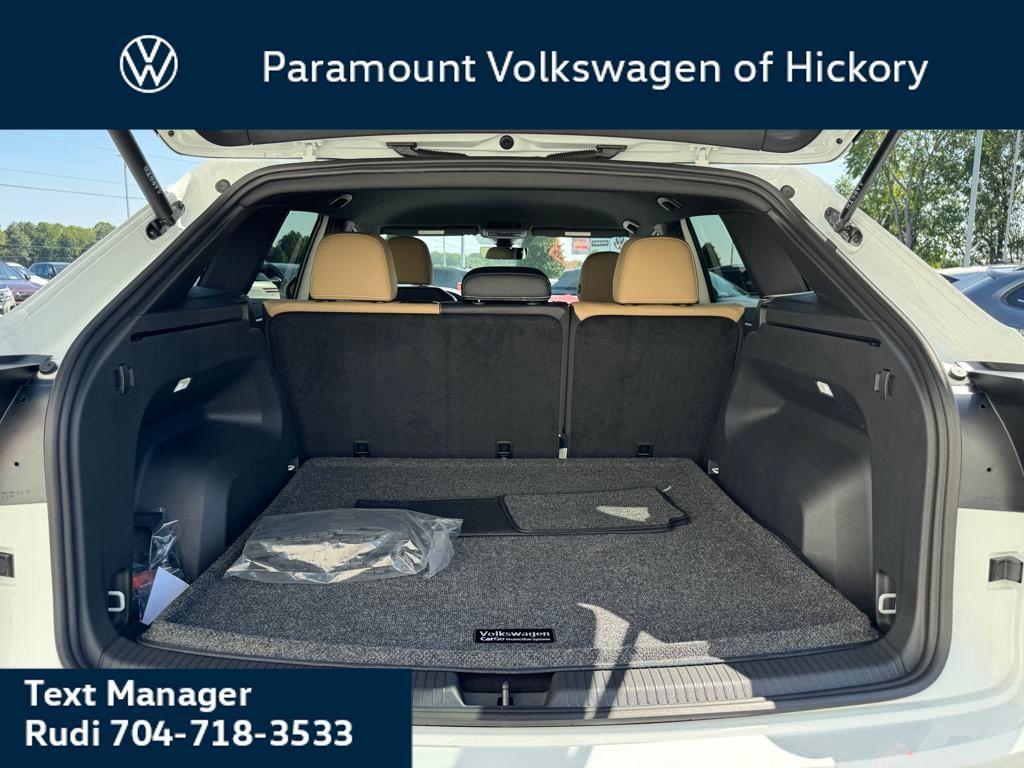 new 2025 Volkswagen Atlas Cross Sport car, priced at $36,816