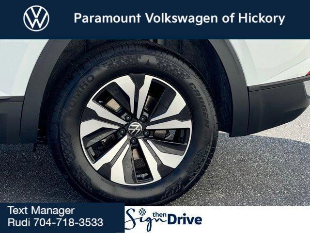 new 2025 Volkswagen Atlas Cross Sport car, priced at $35,499