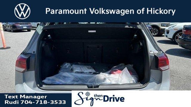 new 2025 Volkswagen Golf GTI car, priced at $41,220