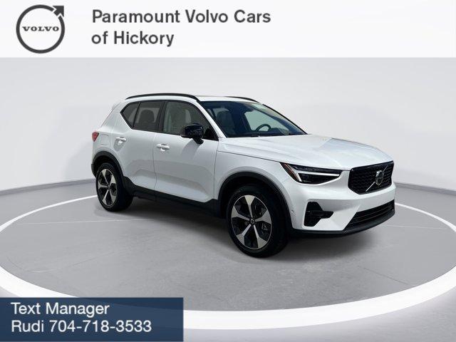 new 2025 Volvo XC40 car, priced at $48,315