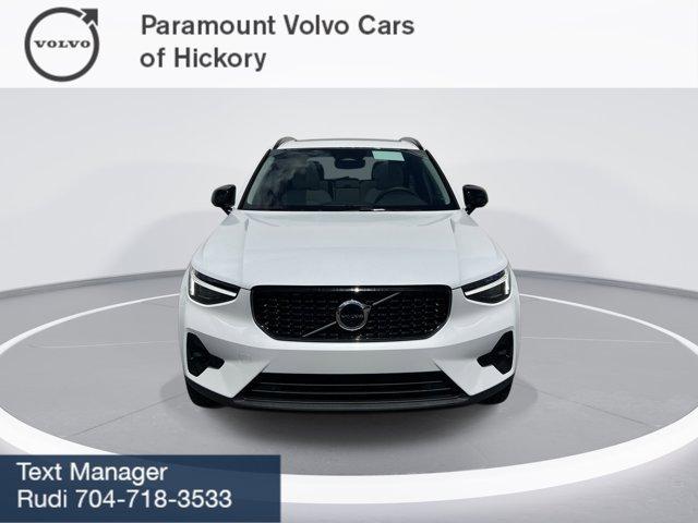 new 2025 Volvo XC40 car, priced at $48,315