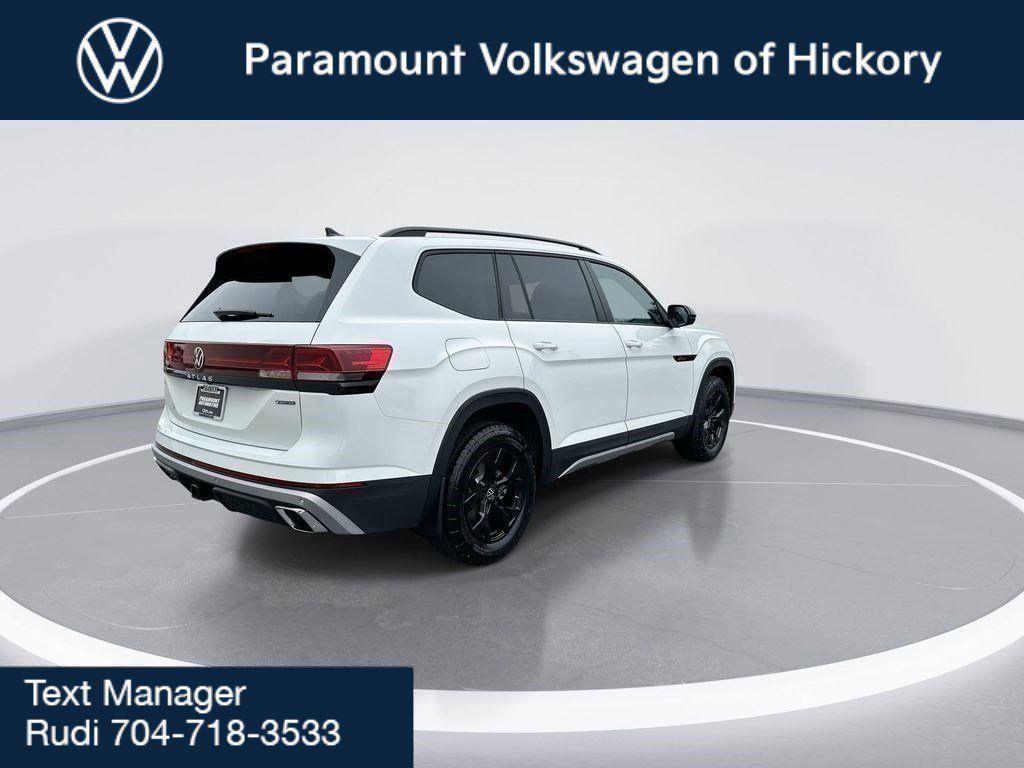 new 2025 Volkswagen Atlas car, priced at $46,511