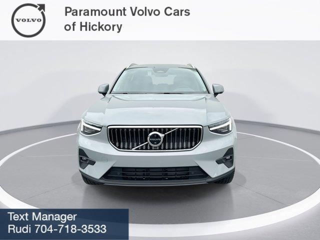 new 2025 Volvo XC40 car, priced at $49,790