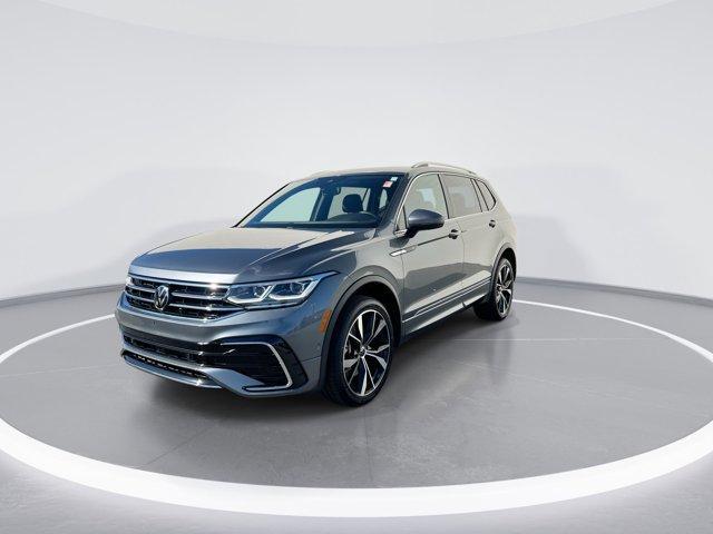 used 2022 Volkswagen Tiguan car, priced at $27,900