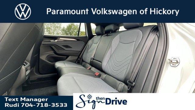 new 2025 Volkswagen Tiguan car, priced at $37,202