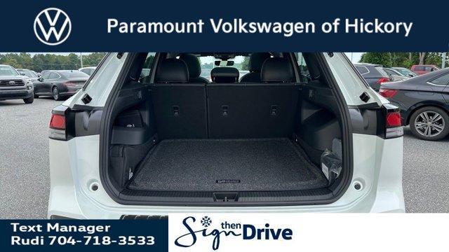 new 2025 Volkswagen Tiguan car, priced at $37,202