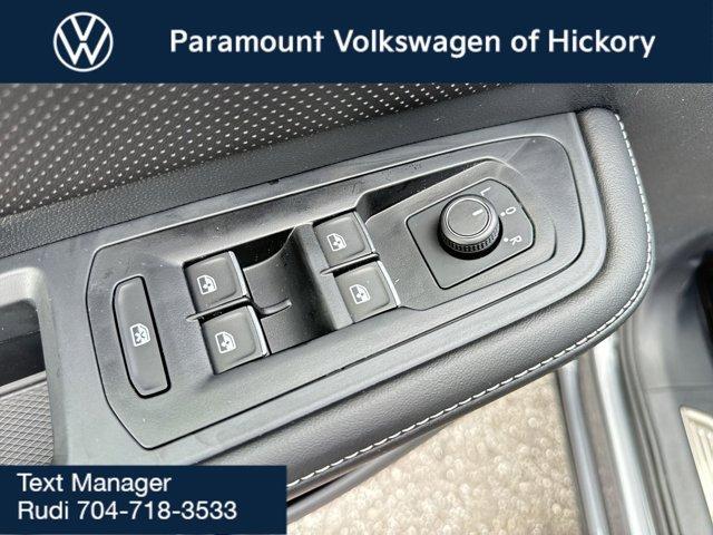 new 2025 Volkswagen Atlas car, priced at $47,387