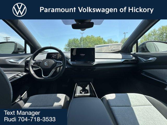 new 2025 Volkswagen ID.4 car, priced at $51,161