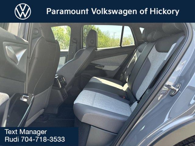 new 2025 Volkswagen ID.4 car, priced at $51,161