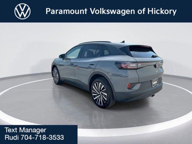 new 2025 Volkswagen ID.4 car, priced at $46,161
