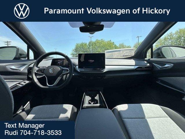 new 2025 Volkswagen ID.4 car, priced at $46,161