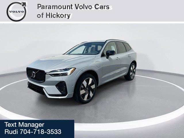 new 2025 Volvo XC60 Plug-In Hybrid car, priced at $63,260