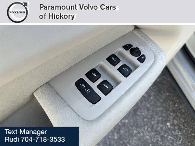 new 2025 Volvo XC60 Plug-In Hybrid car, priced at $63,260