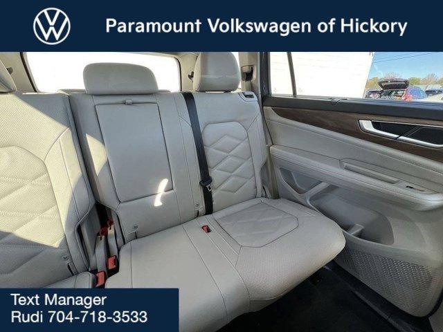 new 2025 Volkswagen Atlas car, priced at $43,422
