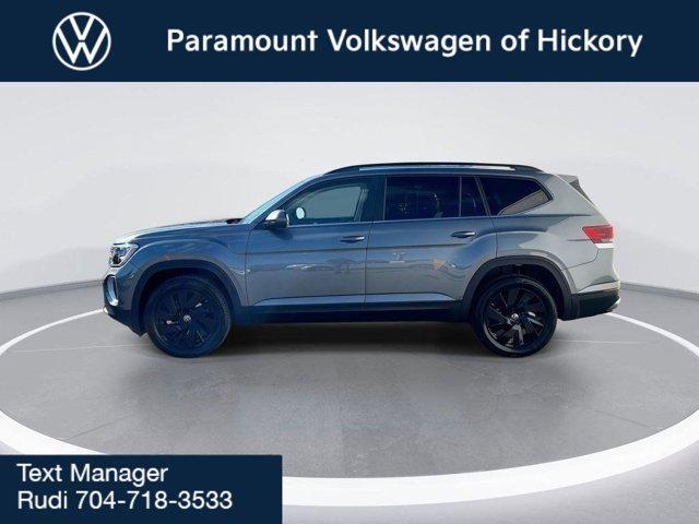 new 2025 Volkswagen Atlas car, priced at $43,422