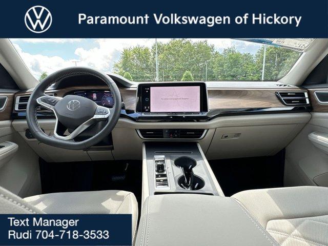 new 2025 Volkswagen Atlas car, priced at $42,457
