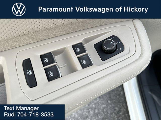 new 2025 Volkswagen Atlas car, priced at $42,457