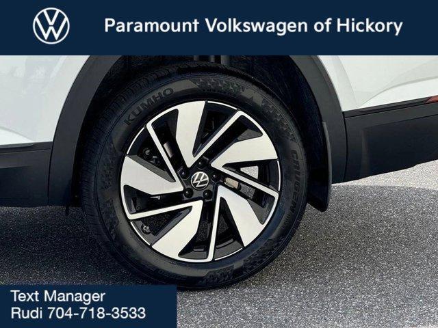 new 2026 Volkswagen Atlas car, priced at $47,575