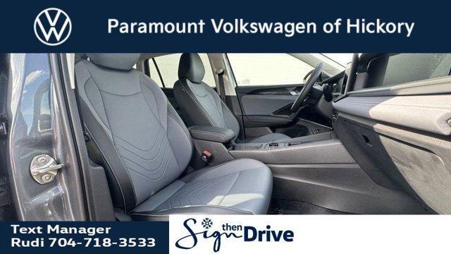 new 2025 Volkswagen Tiguan car, priced at $33,499