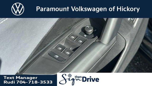 new 2025 Volkswagen Tiguan car, priced at $33,499