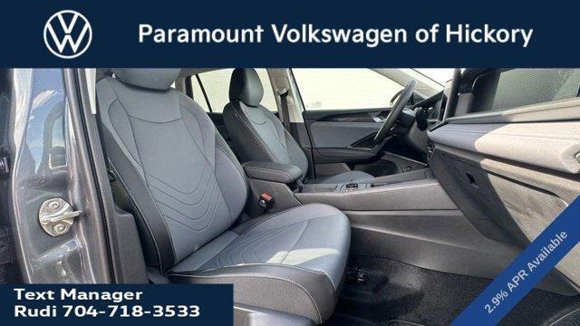 new 2025 Volkswagen Tiguan car, priced at $34,076