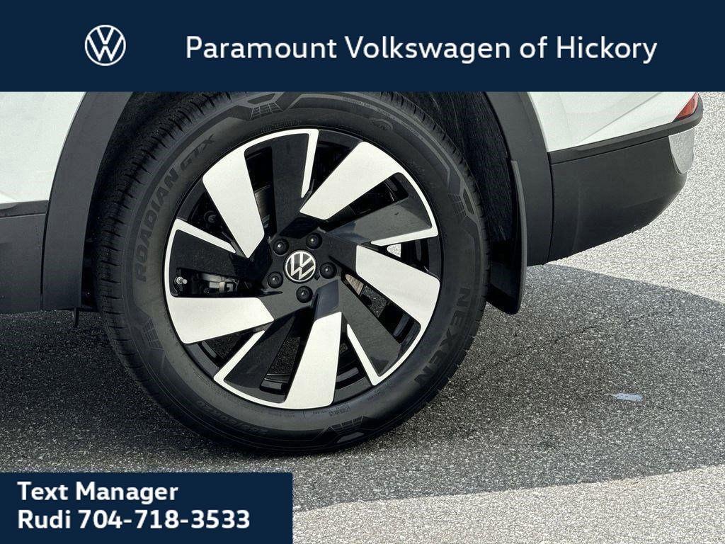 new 2025 Volkswagen Atlas Cross Sport car, priced at $42,986