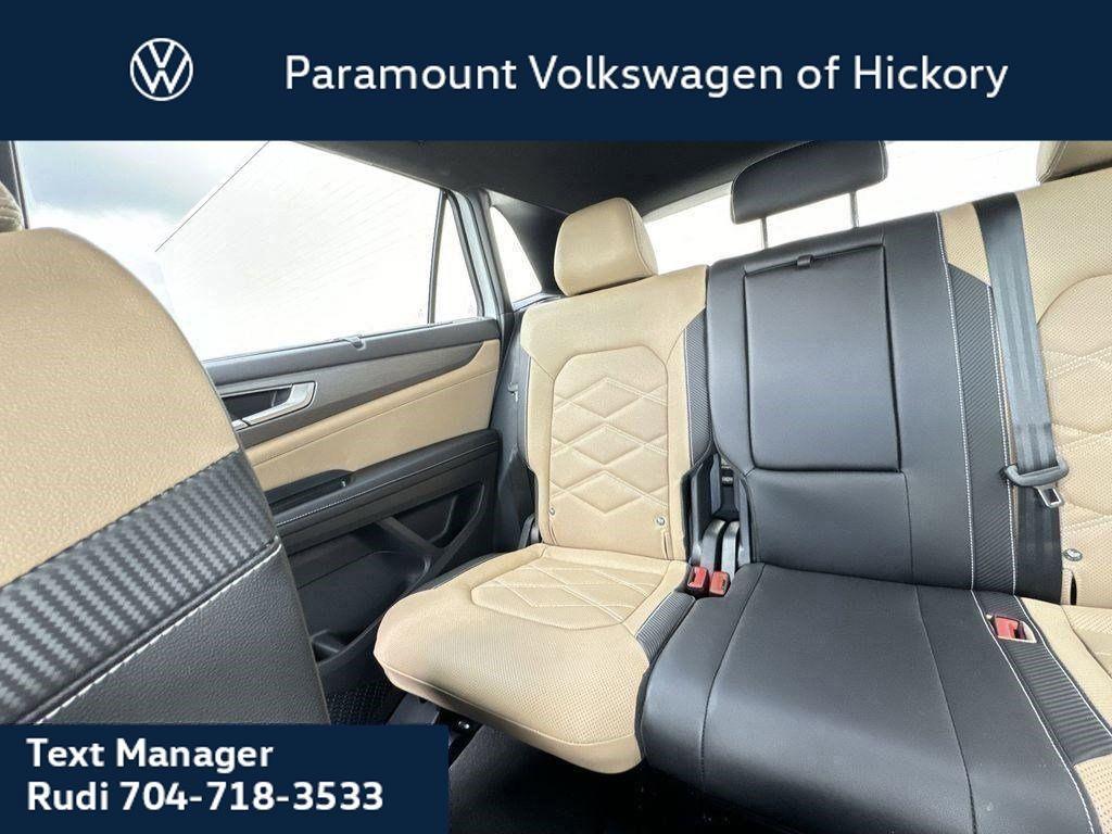 new 2025 Volkswagen Atlas Cross Sport car, priced at $42,986