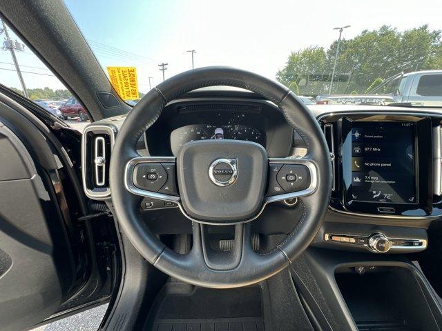 used 2019 Volvo XC40 car, priced at $25,100