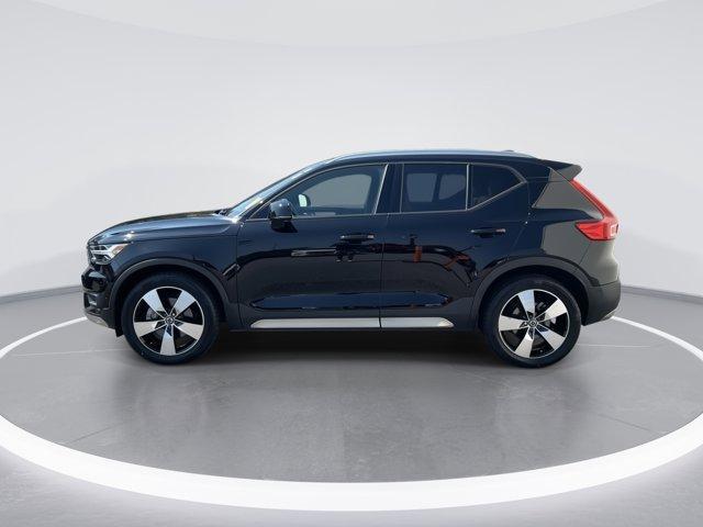 used 2019 Volvo XC40 car, priced at $25,100