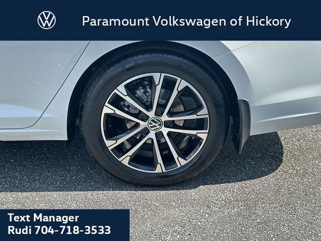 new 2025 Volkswagen Jetta car, priced at $25,526