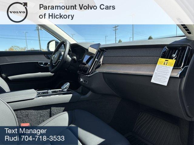 new 2025 Volvo XC90 car, priced at $69,155