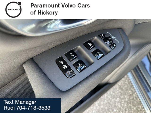 new 2025 Volvo XC90 car, priced at $66,155