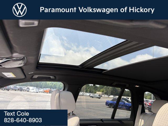 used 2021 Cadillac XT6 car, priced at $35,695