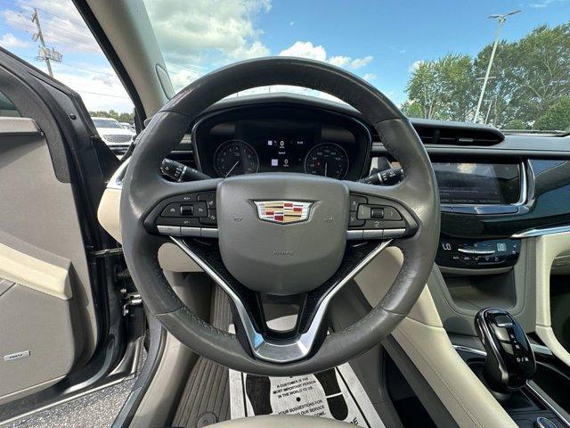 used 2021 Cadillac XT6 car, priced at $31,385