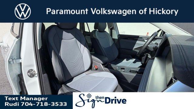 new 2025 Volkswagen Tiguan car, priced at $36,787