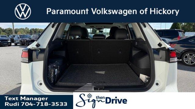 new 2025 Volkswagen Tiguan car, priced at $36,787