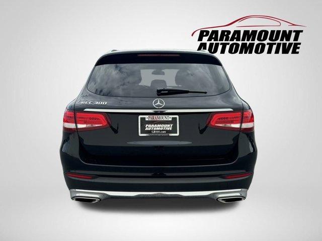 used 2019 Mercedes-Benz GLC 300 car, priced at $16,142