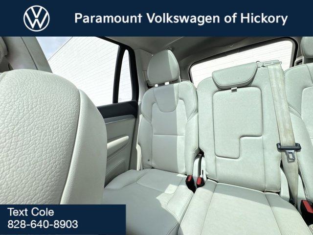 used 2021 Volvo XC90 car, priced at $32,900