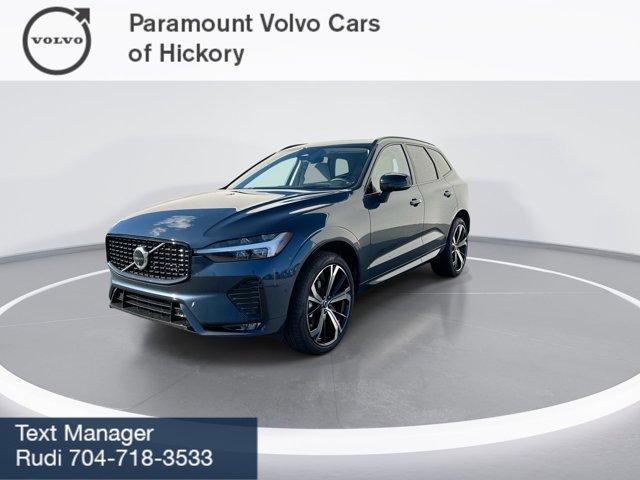 new 2025 Volvo XC60 car, priced at $59,885