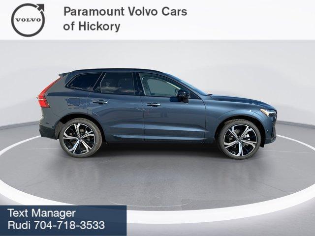 new 2025 Volvo XC60 car, priced at $59,885