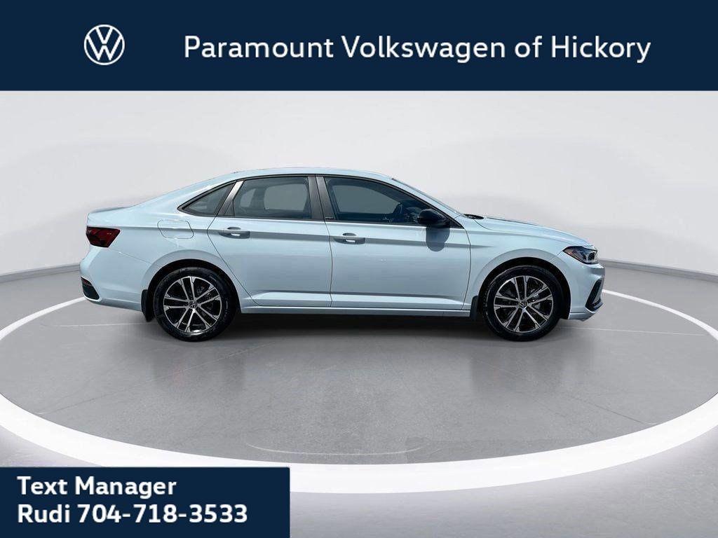 new 2025 Volkswagen Jetta car, priced at $25,981