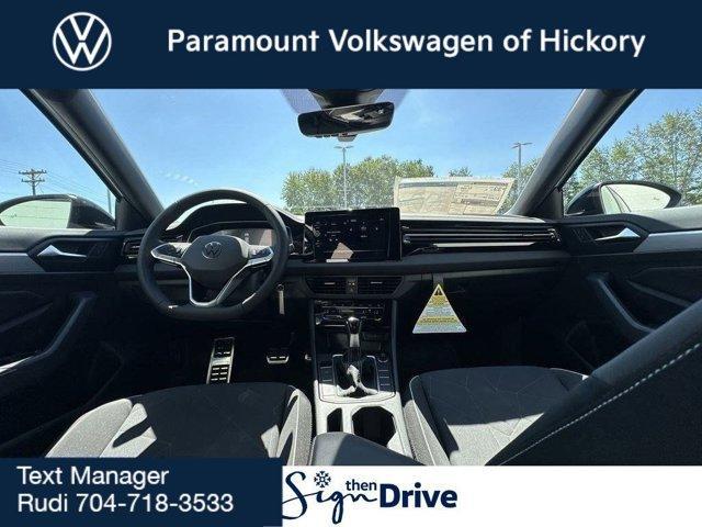 new 2025 Volkswagen Jetta car, priced at $25,981