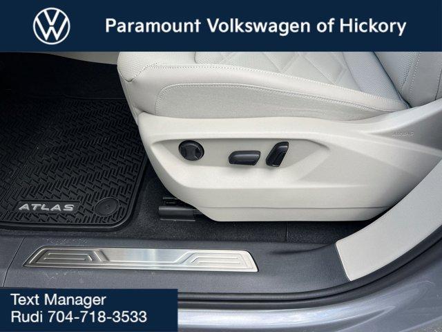 new 2025 Volkswagen Atlas car, priced at $47,387