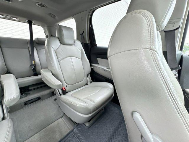 used 2008 GMC Acadia car, priced at $9,995