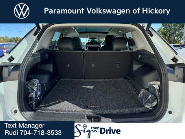 new 2025 Volkswagen Tiguan car, priced at $36,787