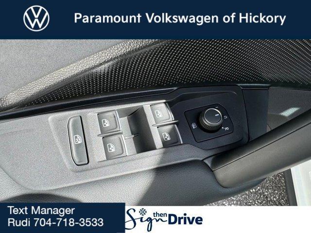 new 2025 Volkswagen Tiguan car, priced at $36,787